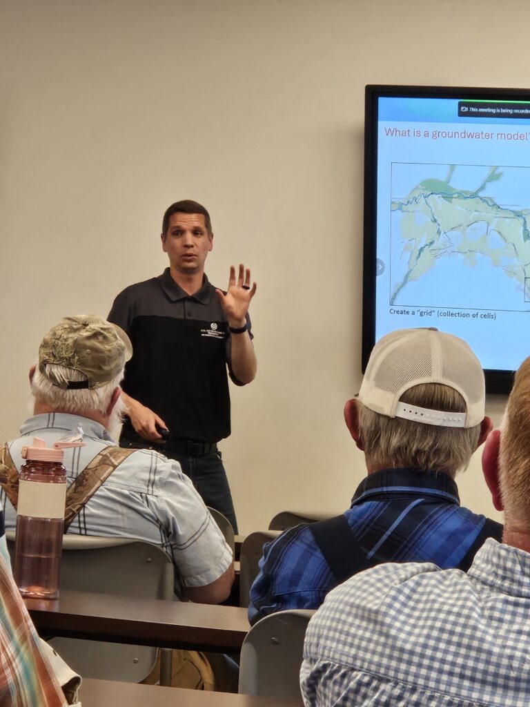 Dr. Bailey gives a presentation to irrigators.