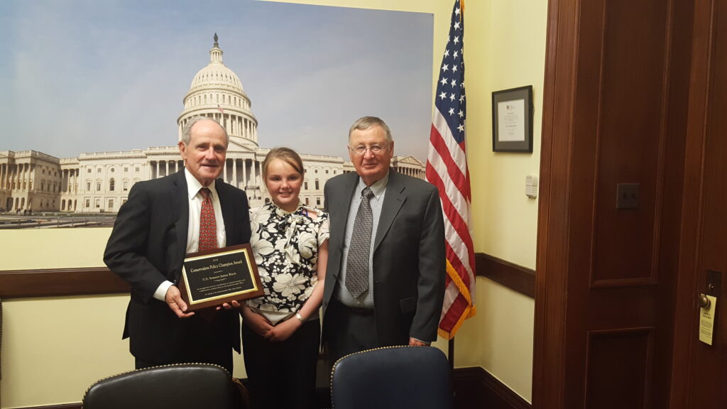 Senator Risch receives award
